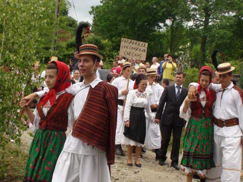 Foto Dantul la sura in Grosi (c) eMM.ro